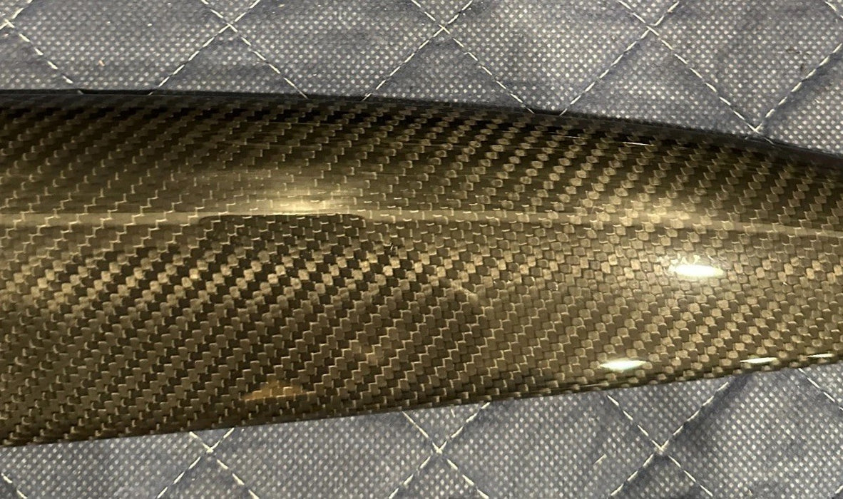 2014 AUDI R8 SPYDER RIGHT CARBON FIBER DOOR PANEL TRIM MOULDING OEM 420 867 410