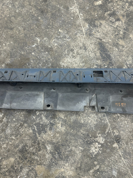 2021 AUDI R8 KEMORA GREY RIGHT PASSENGER CARBON FIBER SIDE SKIRT  *BURN DAMGE*