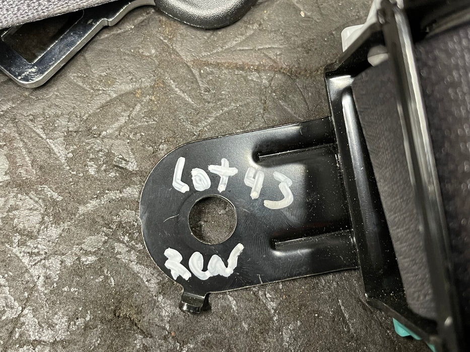 2018 SUBARU WRX STI REAR MIDDLE SEAT BELT RETRACTOR OEM