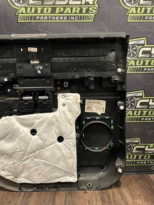 2017-2019 FORD 350 F450 PLATINUM REAR PASSENGER RIGHT DOOR PANEL OEM *WEAR 4-8*