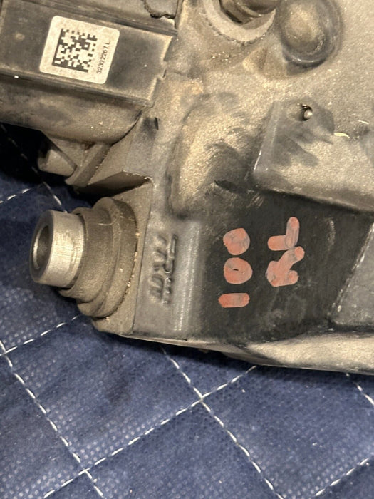 2018 AUDI R8 REAR LEFT EMERGENCY PARKING BRAKE CALIPER OEM 4S0 615 403 D