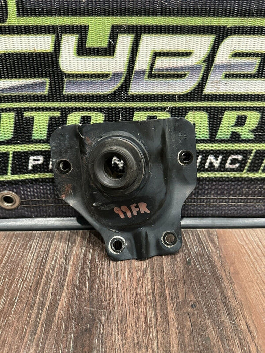 2021 AUDI R8 FRONT RIGHT RADIATOR MOUNT BRACKET OEM 4S0 121 275