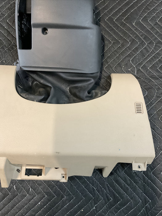 2016 NISSAN TITAN XD LOWER DASH KNEE PANEL TRIM W/ UNDER STEERING WHEEL TRIM