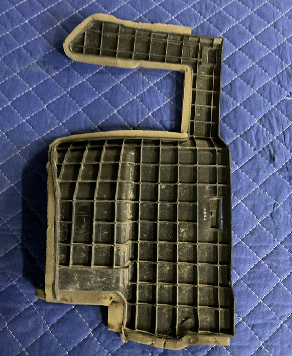 2016 NISSAN 370Z LEFT DRIVER RADIATOR SUPPORT SIDE TRIM AIR FLOW OEM 2009-2020