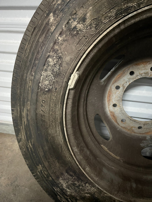 2018-2020 FORD F450 DUALLY MICHELIN REAR INNER TIRE WHEEL RIM 225/70R19.5