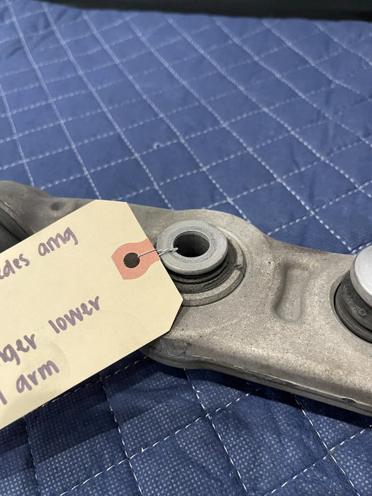 2015-2019 MERCEDES BENZ E63 S AMG FRONT PASSENGER RIGHT LOWER CONTROL ARM  OEM