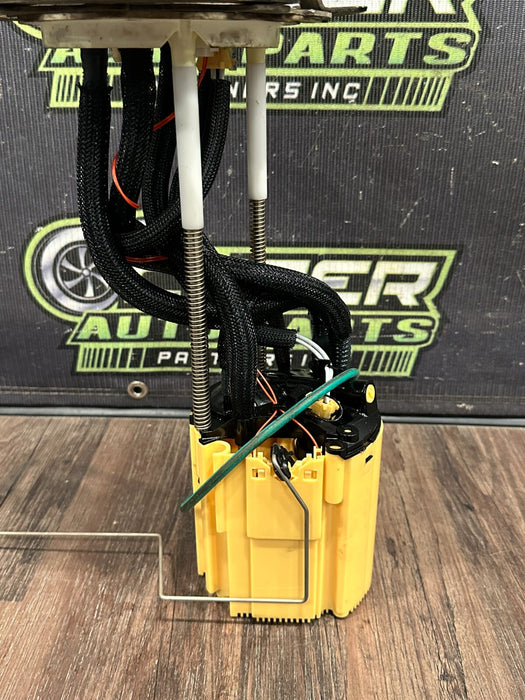 2023-2024 FORD F350 SUPERDUTY 6.7L DIESEL FUEL PUMP OEM