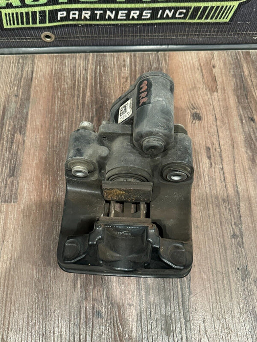 2021 AUDI R8 REAR RIGHT EMERGENCY PARKING BRAKE CALIPER OEM 4S0 615 404 E