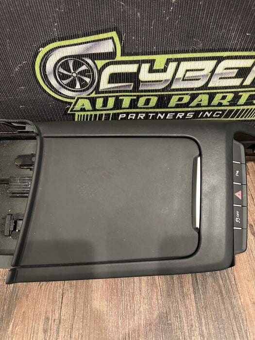 2017-18 AUDI R8 CENTER CONSOLE W CONTROLS & STORAGE COMPARTMENT OEM 4S1 863 041