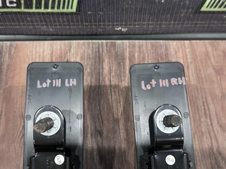 2017-19 FORD F250 F350 F450 PLATINUM LEFT RIGHT SEATBELT ADJUSTER BRACKETS OEM