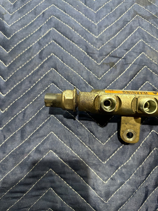 2015 DODGE RAM 2500 FUEL RAIL W SENSOR OEM 5295117