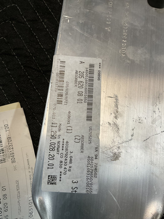 2021 MERCEDES E63S/C63S AMG FRONT RAIL EXTENSION BRACKET OEM RH 205-620-08-01