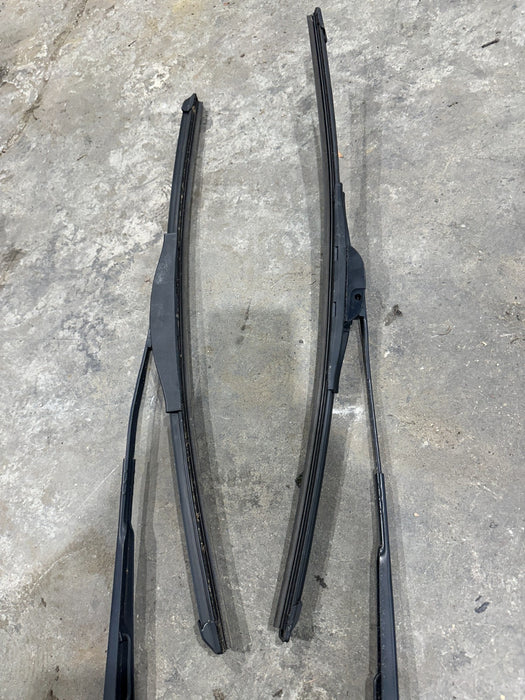 2019 FORD F150 RAPTOR LEFT RIGHT WINDSHIELD WIPER ARMS OEM