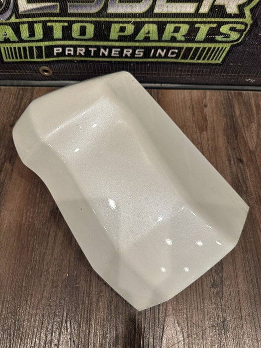 2017-2019 FORD F250 F350 RIGHT CAB CORNER TRI COAT (UG) OEM *SLIGHT DAMAGE #8*