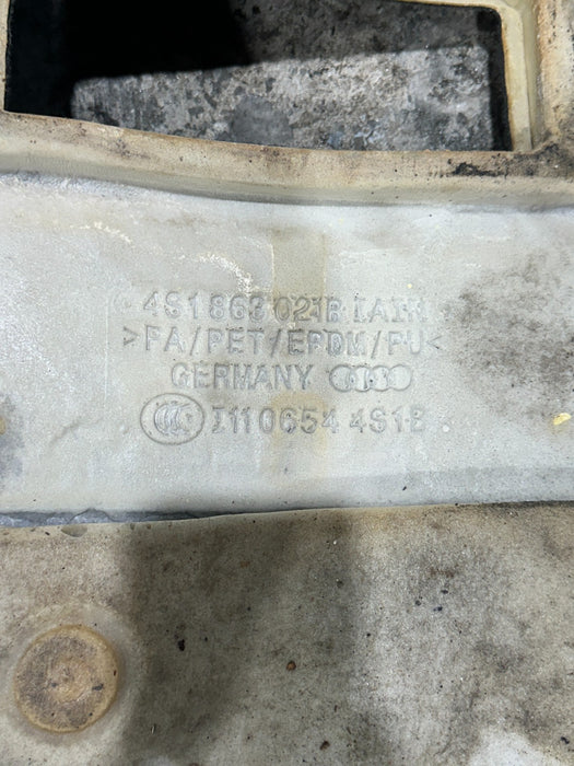 2017 AUDI R8 SPYDER FRONT LEFT INTERIOR FLOOR CARPET OEM