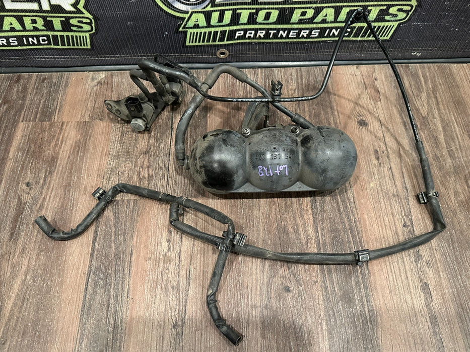 2017 AUDI R8 VACUUM TANK W LINES OEM 420 131 541
