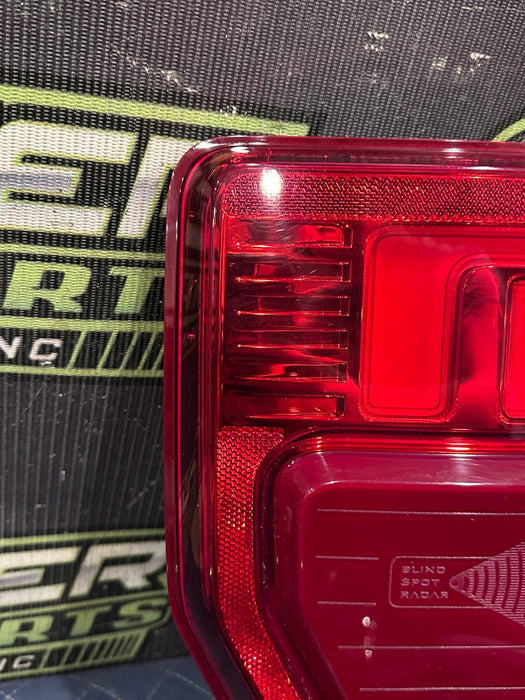 2020 2021 2022 FORD F250 F350 F450 LED TAIL LIGHT PAIR LEFT RIGHT W/ BLIND SPOT