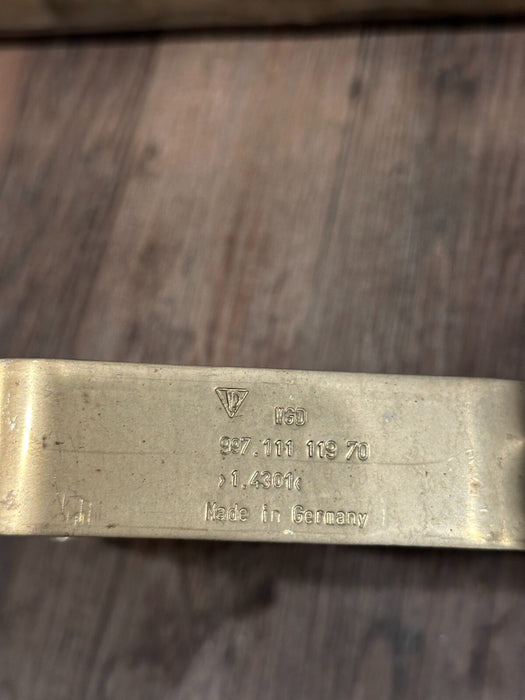 2017 2018 2019 PORSCHE 911 GT3 CENTER EXHAUST MUFFLER W/ TIPS OEM 991 111 027 90