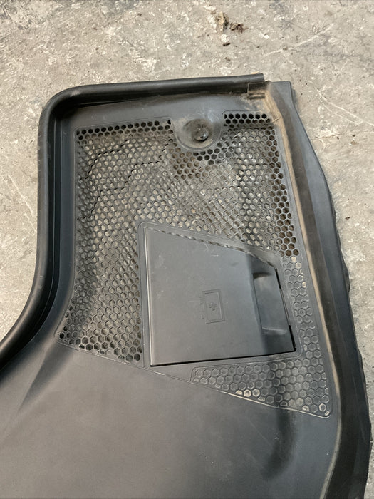 2017 MERCEDES-BENZ C63 AMG CABRIOLET WATER DEFLECTOR RIGHT 205 830 82 04 OEM