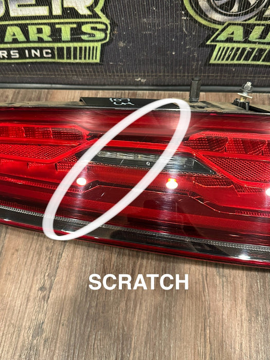 2014 AUDI R8 PASSENGER RIGHT LED TAIL LIGHT OEM *PICTURES 5-10* 420 945 096 L