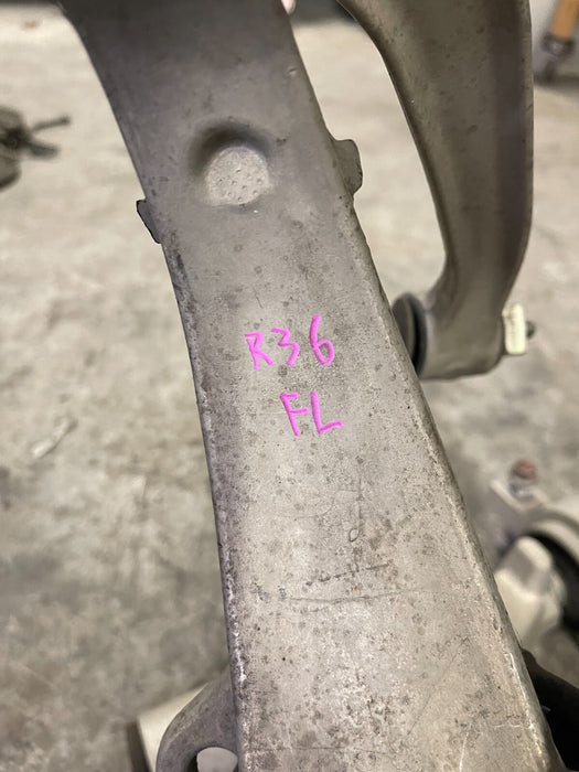2016 NISSAN 370Z FRONT LEFT SUSPENSION KNUCKLE HUB ARM OEM 2009-2020