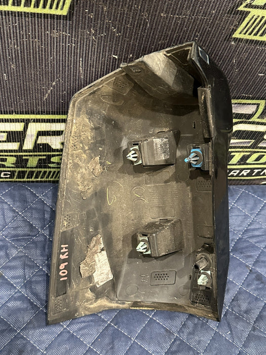 2019 FORD F250 F350 REAR RIGHT CAB CORNER OEM (G1) ABSOLUTE BLACK PEARL ~READ~