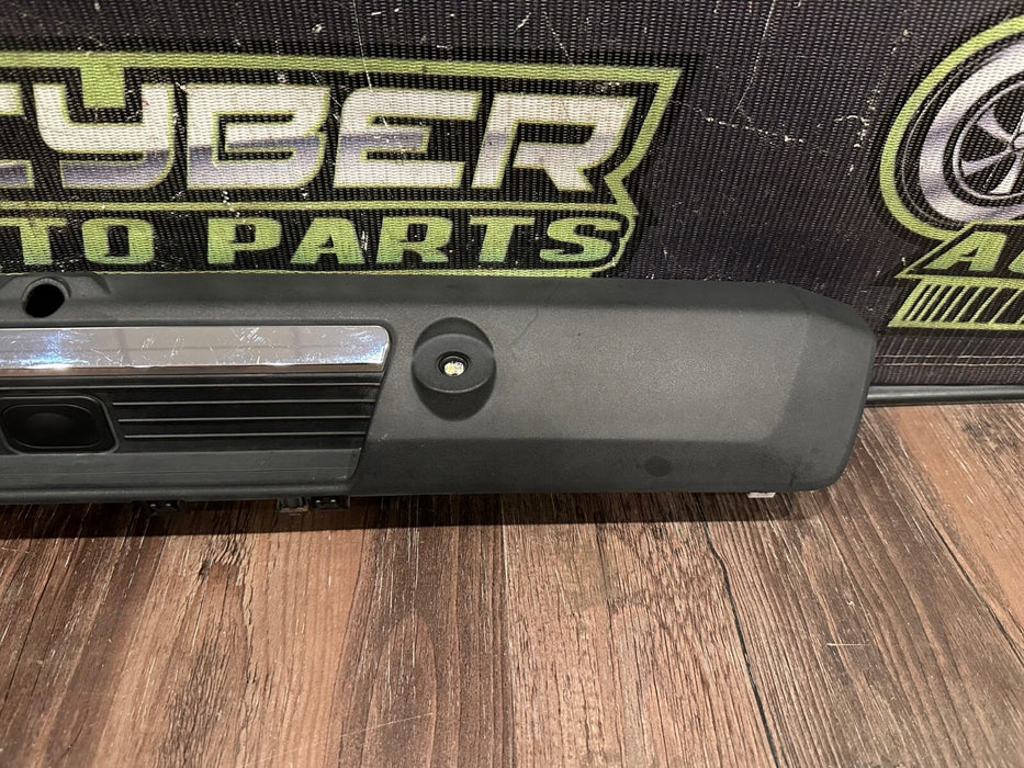 2017-2019 FORD F250 F350 REAR TAILGATE OPENER W/ NO BACKUP CAMERA OEM *READ*