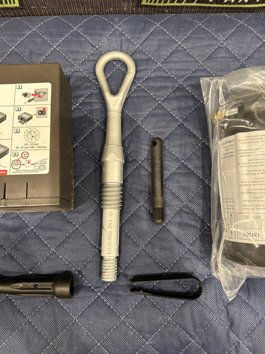 2014 AUDI R8 SPARE TIRE TOOL JACK CARRIER KIT OEM 420 864 501