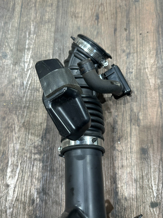 2013 NISSAN 370Z DRIVER LEFT AIR INTAKE OEM