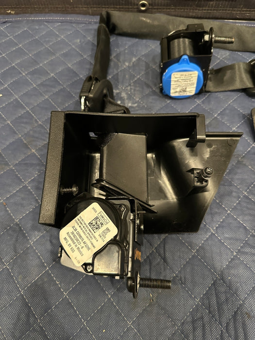 2019 FORD F150 3.5L RAPTOR REAR RIGHT SEATBELT OEM