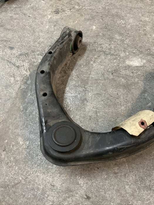 2016-2019 NISSAN TITAN XD FRONT RIGHT UPPER CONTROL ARM OEM