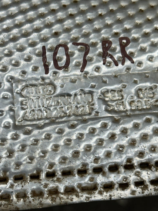 2014 AUDI R8 PASSENGER RIGHT RH REAR LOWER HEAT SHIELD 420 825 742 F OEM