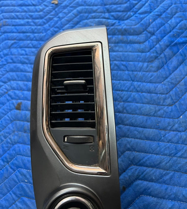 2016 2019 NISSAN TITAN XD FRONT LEFT DRIVER CENTER DASH AIR VENT A/C BEZAL OEM