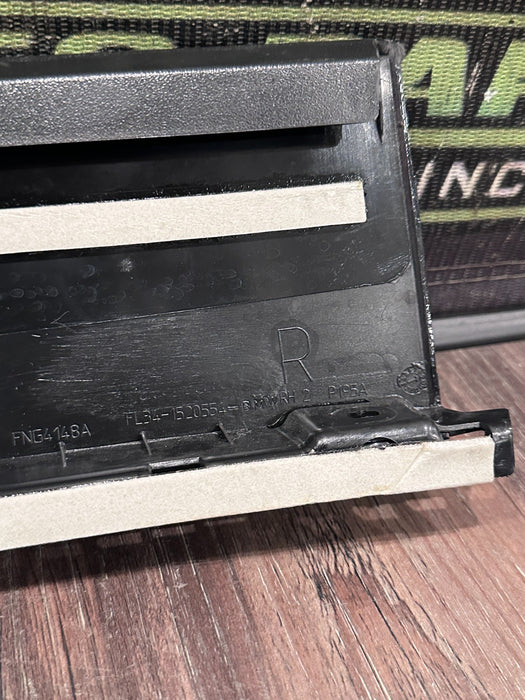2017-2019 FORD F250 F350 F450 FRONT RIGHT GLOSS BLACK B PILLAR DOOR TRIM OEM