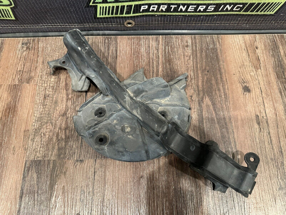 2020 BMW M4 F82 ENGINE HOOD LEFT RUBBER SEAL OEM 5176 8066661