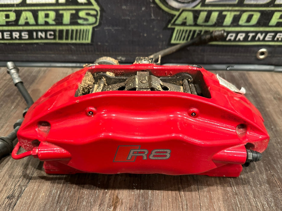 2017 AUDI R8 RED BRAKE CALIPER SET OEM *PAINT CHIPS 9,10*