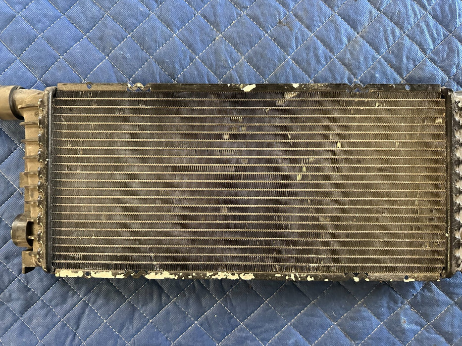 2013-2016 PORSCHE 911 TURBO S CENTER REFRIDGERANT RADIATOR COOLER OEM