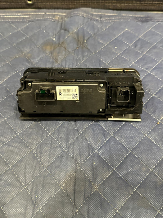 2024 DODGE RAM 3500 LARAMIE INSTRUMENT PANEL SWITCH BEZEL OEM 68375193AB