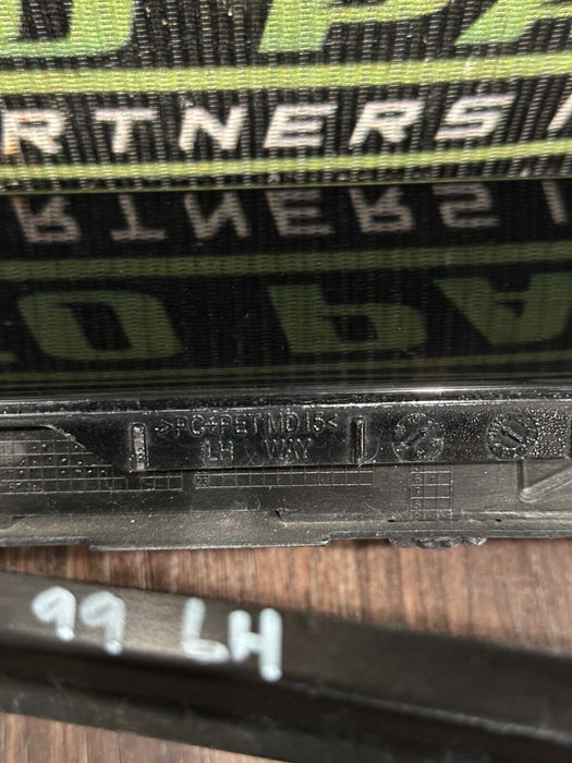 2021 AUDI R8 REAR LEFT AIR GUIDE GRILLE GLOSS BLACK TRIM PANEL OEM *READ DESC*