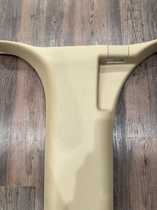 2017-2019 FORD F250 F350 LARIAT TAN PASSENGER RIGHT LOWER B PILLAR TRIM OEM