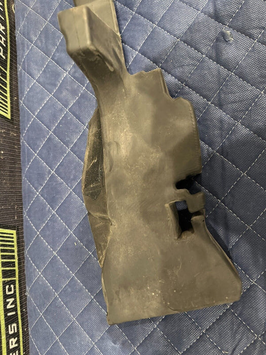 2018 AUDI R8 REAR LEFT DRIVER QUARTER PANEL SOUND DAMPENER FOAM 4S0 810 299 OEM