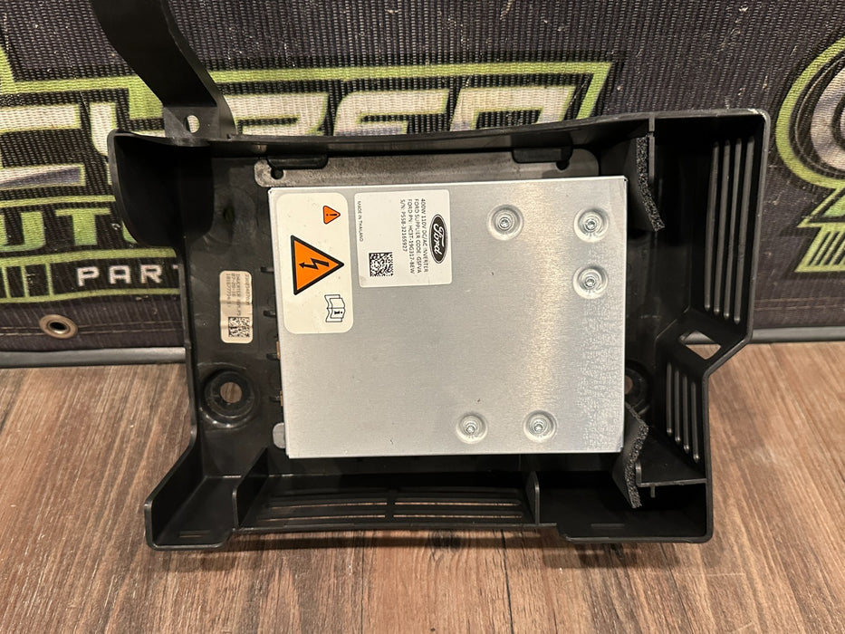 2017-2019 FORD F250 F350 F450 CAB POWER INVERTER OEM
