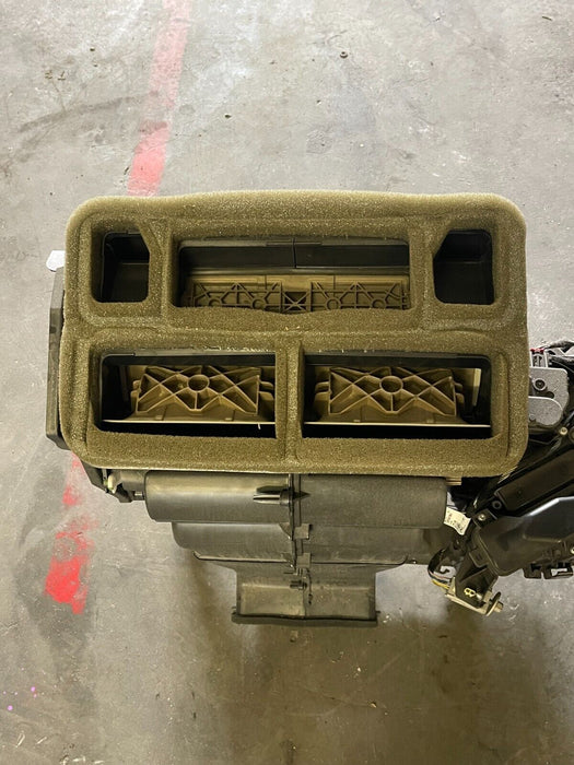 2019 FORD F250 F350 6.7L DIESEL LIMITED HVAC HEATER CORE BOX W MOTOR OEM
