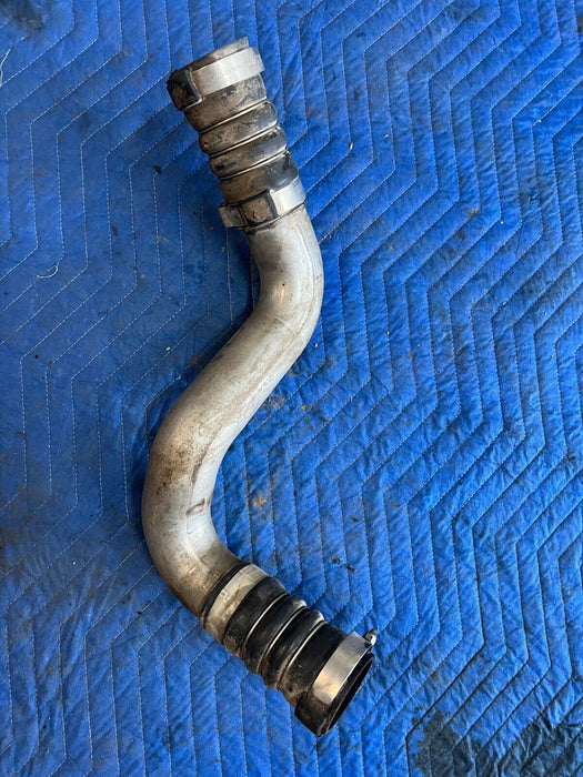 2016 2018 NISSAN TITAN XD DIESEL LEFT AIR INTERCOOLER PIPE HOSE 14463 EZ40A OEM