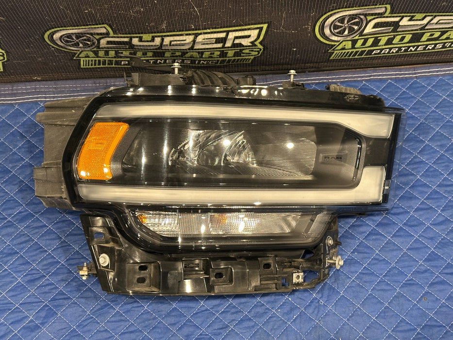2021 RAM 2500 LARAMIE PASSENGER RIGHT LED HEADLIGHT OEM