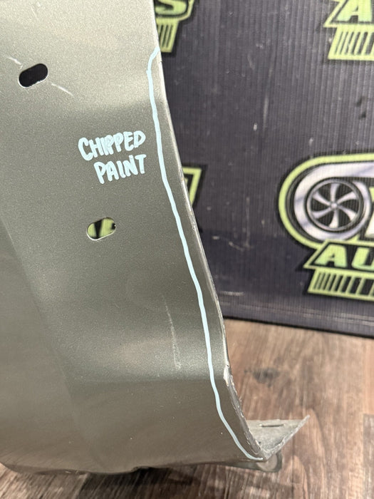 2017-2022 FORD F450 DUALLY LEFT FENDER OEM SILVER SPRUCE - BN *DAMAGE* (LOCAL PU