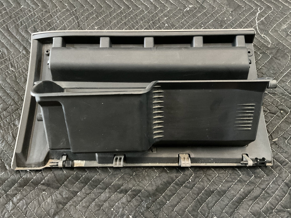 2017-2019 FORD F250 F350 F450 XLT GREY GLOVE BOX COMPARTMENT OEM~COSMETIC FLAWS~