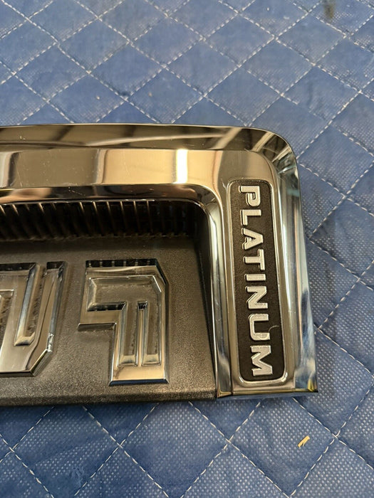 2018-2020 FORD F250 PLATINUM DRIVER LEFT CHROME FENDER EMBLEM BADGE OEM