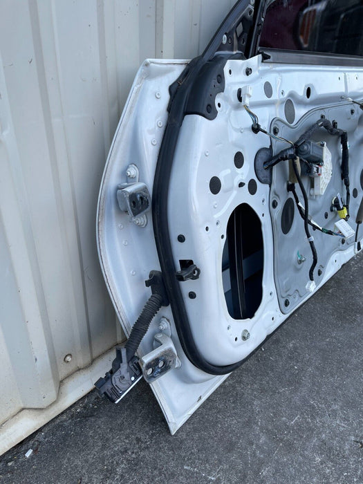 2018 NISSAN 370Z NISMO COUPE PASSENGER RH DOOR PEARL WHITE *QAB* OEM 2009-2020