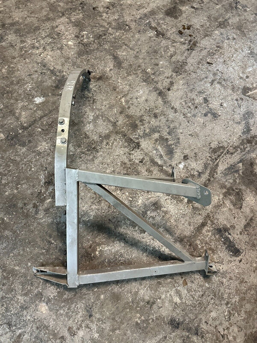 2014 AUDI R8 FRONT PASSENGER RIGHT FENDER RADIATOR SUPPORT STRUCTURE 420805372A